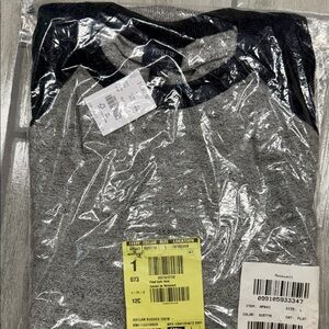 J.Crew lightweight knit baseball t style shirt. Men’s large